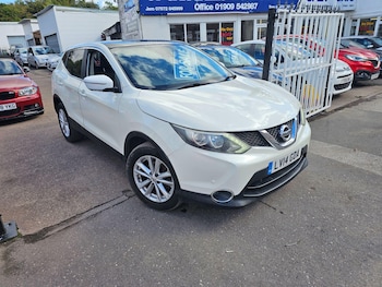 Used Nissan Qashqai 2014 for sale - 76012397: Photo
