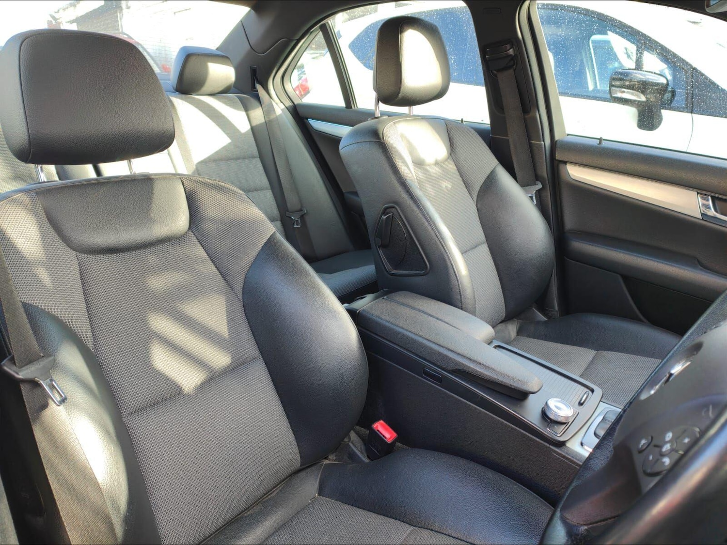 Used Mercedes-Benz C Class 2009 for sale - 76727688: Photo 11