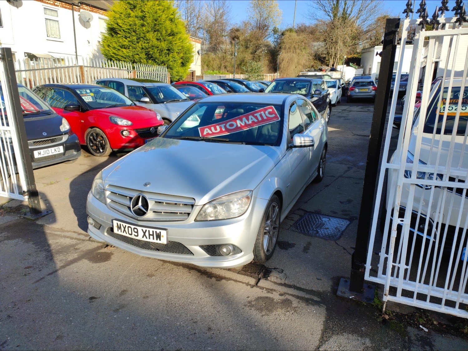 Used Mercedes-Benz C Class 2009 for sale - 76727688: Photo 3