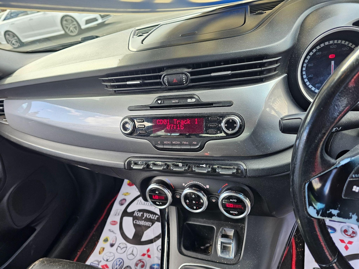 Used Alfa Romeo Giulietta 2010 for sale - 76988592: Photo 20