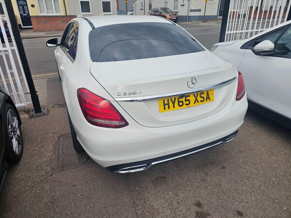 Used Mercedes-Benz C Class 2015 for sale - 75109615: Photo 15
