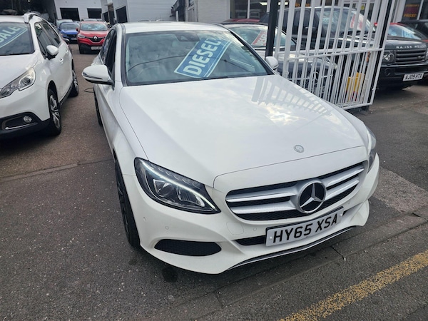Used Mercedes-Benz C Class 2015 for sale - 75109615: Photo 4