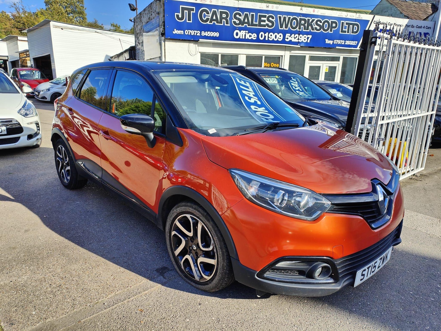 Used Renault Captur 2015 for sale - 76270007: Photo 1