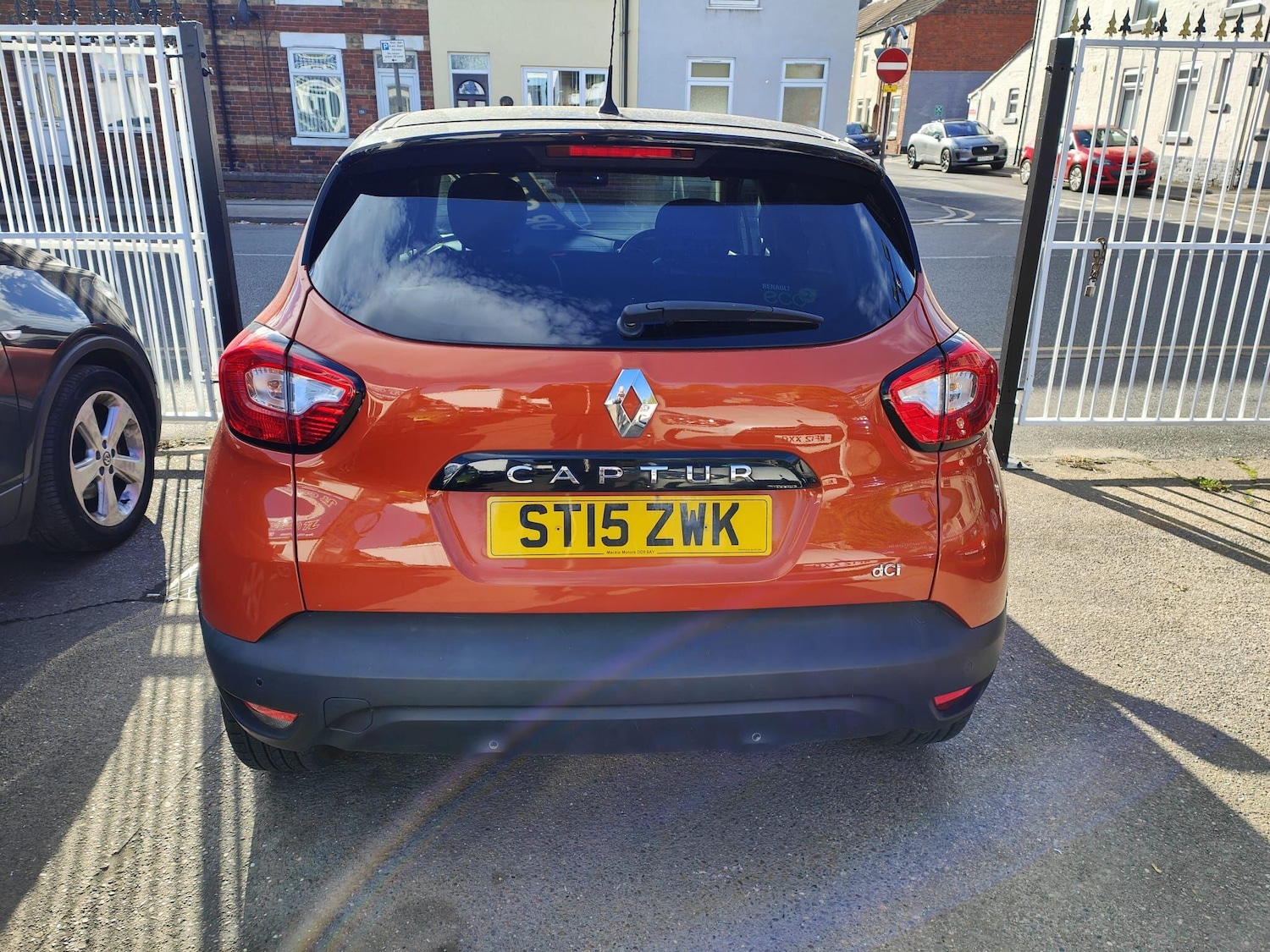 Used Renault Captur 2015 for sale - 76270007: Photo 3
