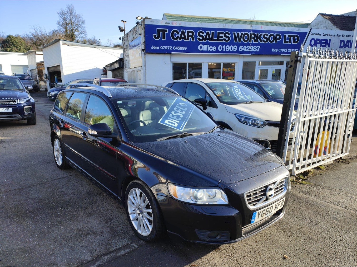 Used Volvo V50 2010 for sale - 76715432: Photo 1