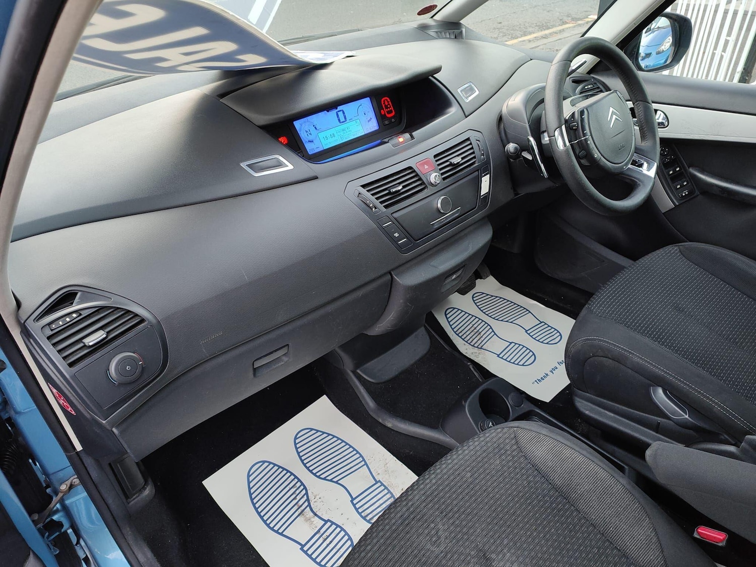 Used Citroen C4 Picasso 2009 for sale - 76607316: Photo 11