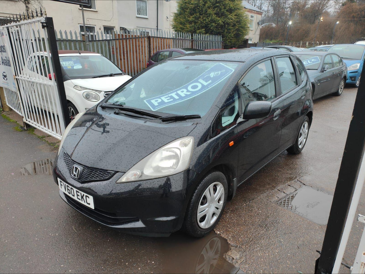 Used Honda Jazz 2010 for sale - 77254038: Photo 4