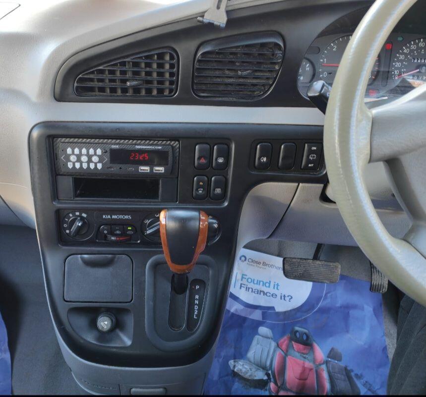 Used Kia Sedona 2005 for sale - 77468165: Photo 16