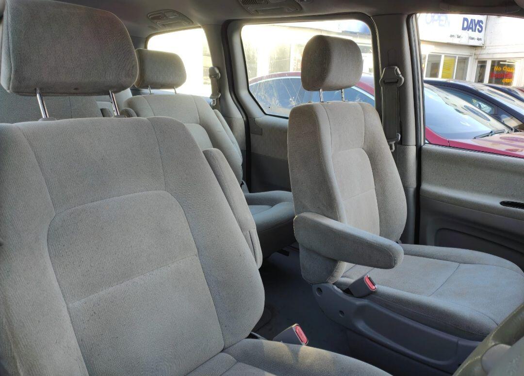 Used Kia Sedona 2005 for sale - 77468165: Photo 18