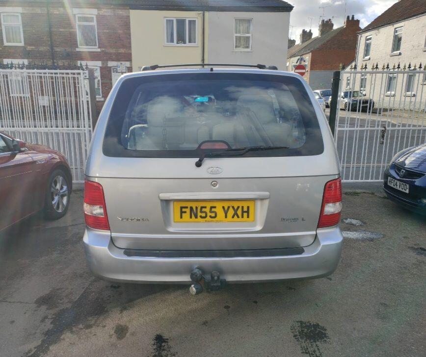 Used Kia Sedona 2005 for sale - 77468165: Photo 6