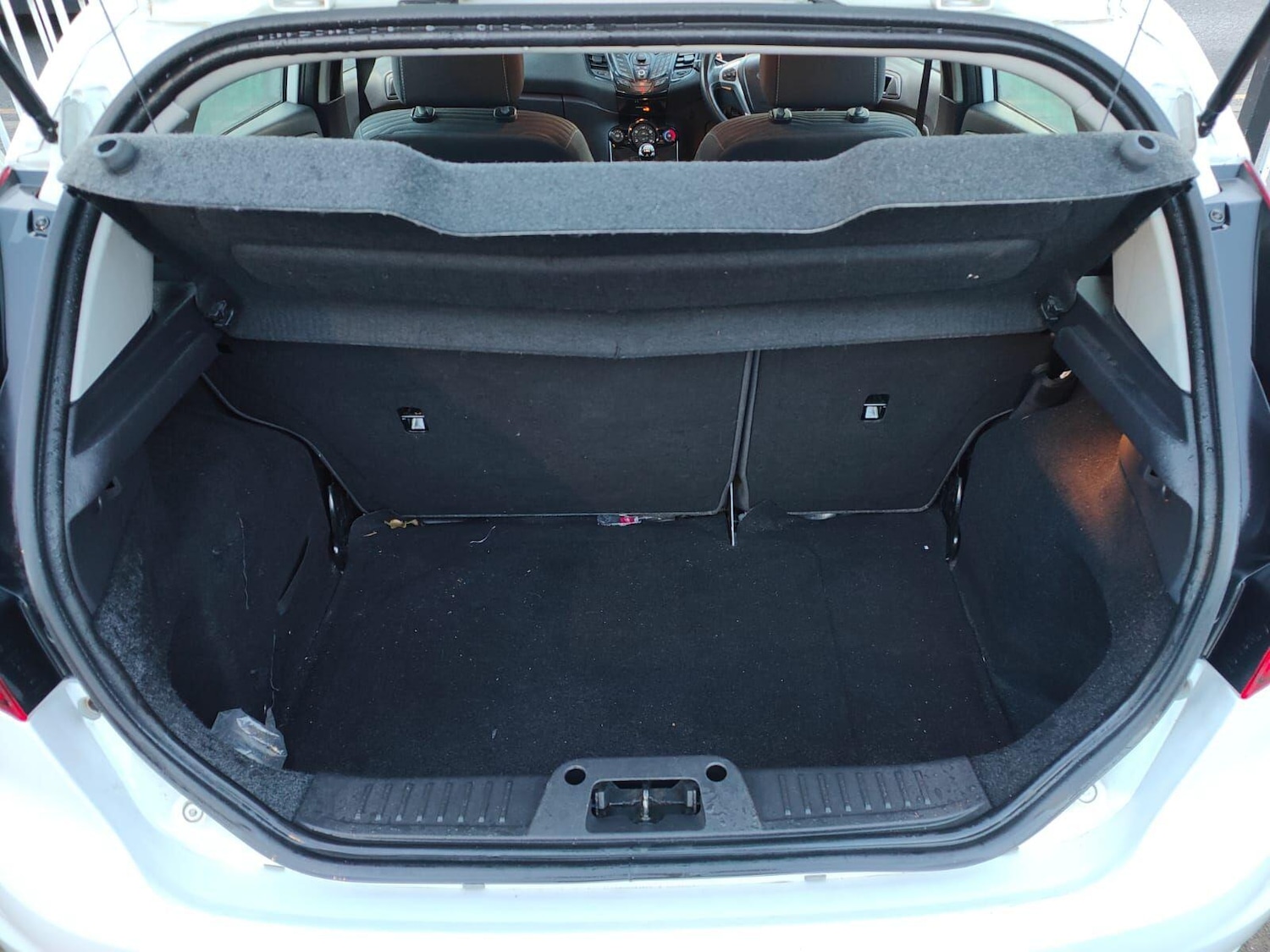 Used Ford Fiesta 2013 for sale - 76759736: Photo 6