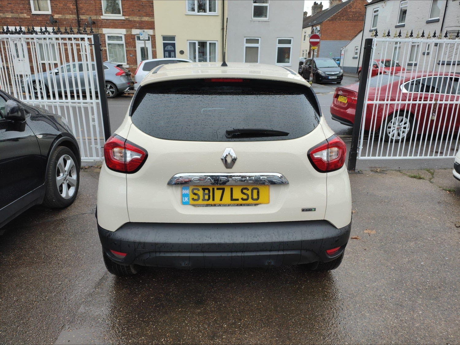 Used Renault Captur 2017 for sale - 76370761: Photo 5