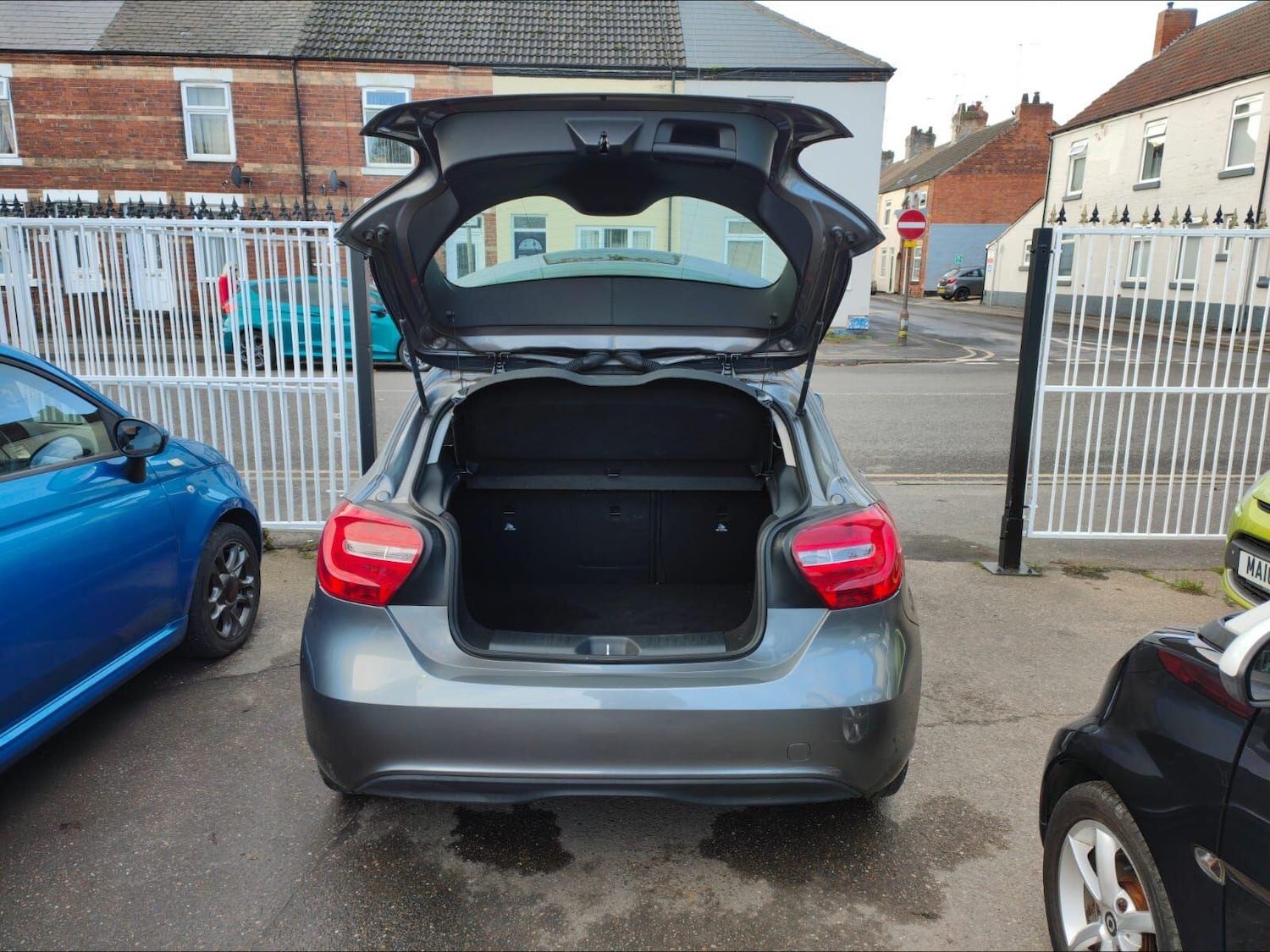 Used Mercedes-Benz A-Class 2013 for sale - 76573121: Photo 9