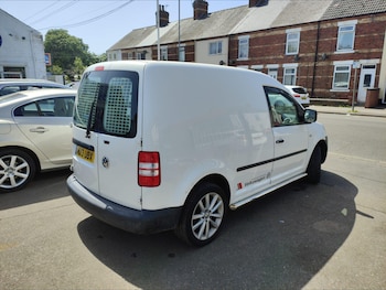 Used Volkswagen Caddy 2013 for sale - 78695509: Photo