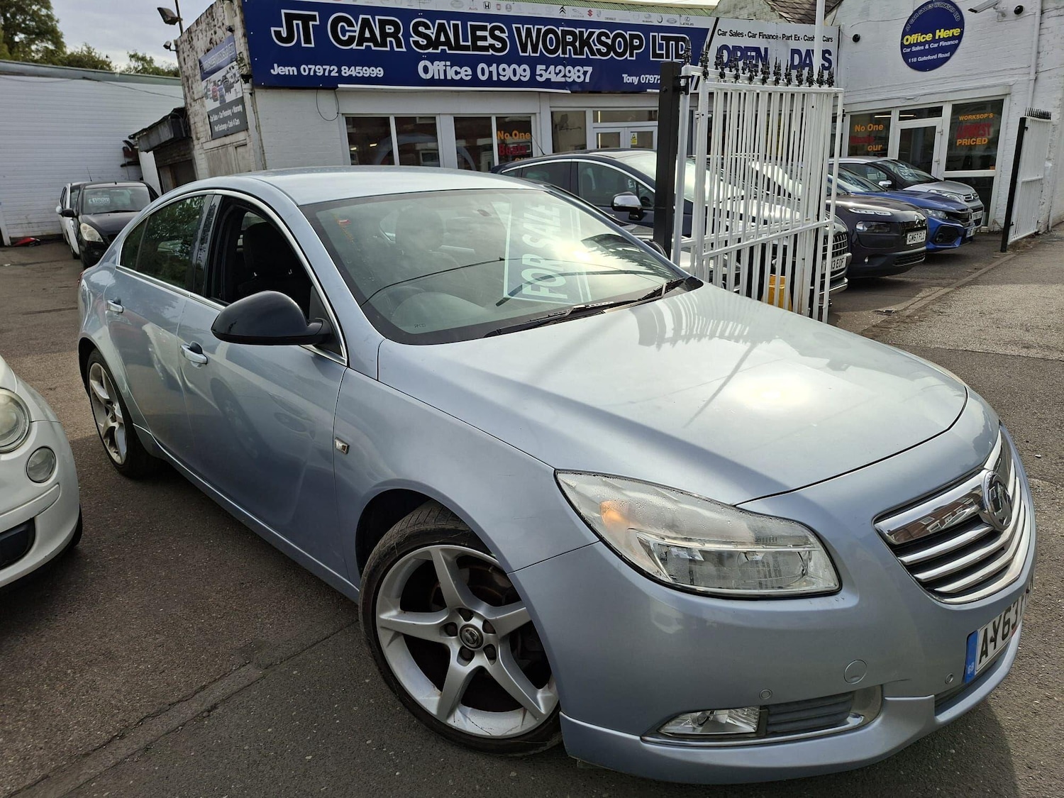 Used Vauxhall Insignia 2013 for sale - 76987708: Photo 1