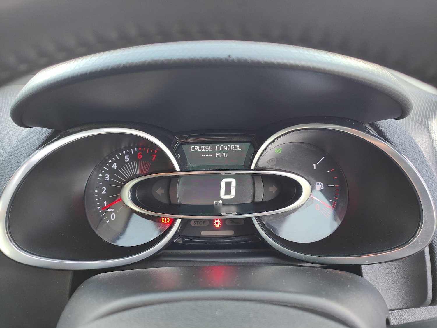 Used Renault Clio 2016 for sale - 76573053: Photo 11