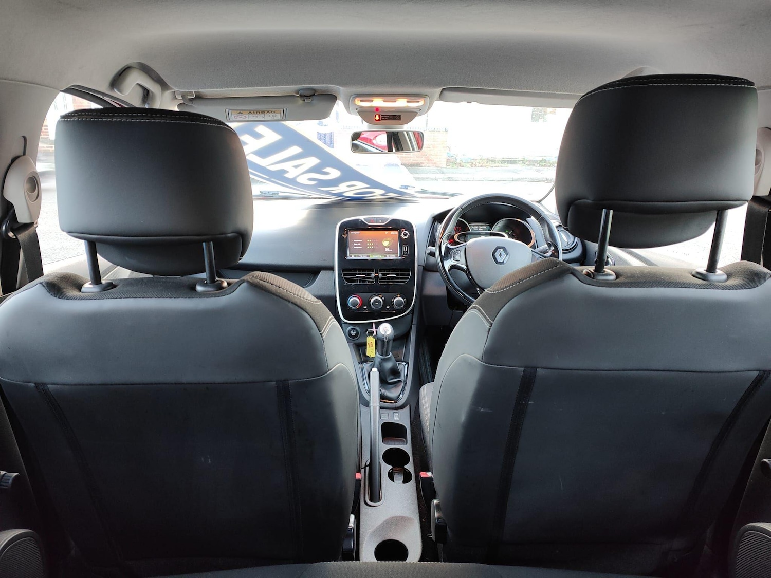 Used Renault Clio 2016 for sale - 76573053: Photo 20
