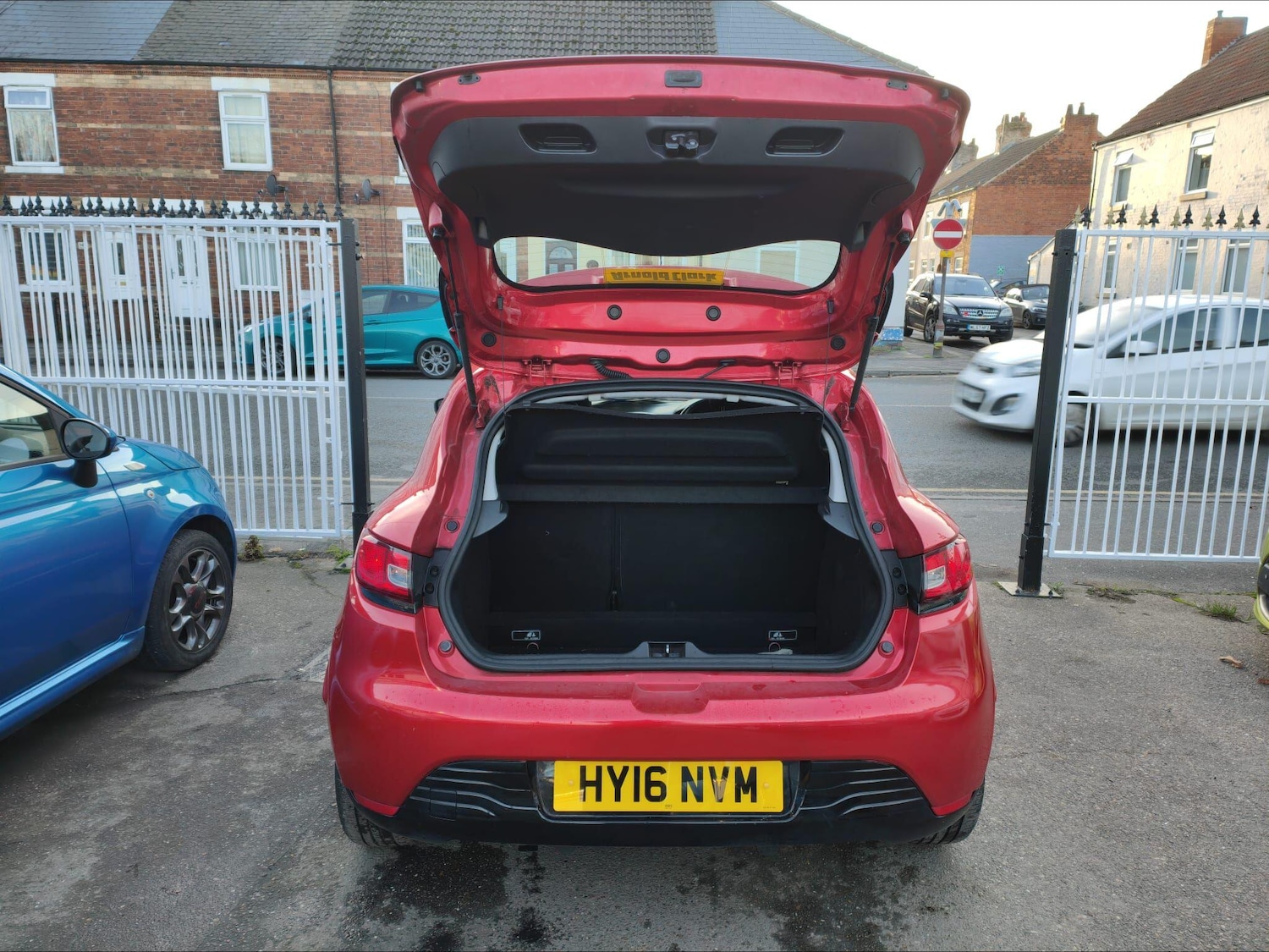 Used Renault Clio 2016 for sale - 76573053: Photo 21