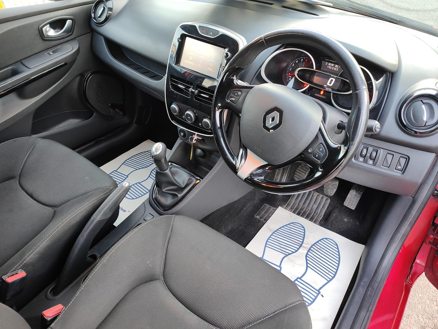 Used Renault Clio 2016 for sale - 76573053: Photo 7