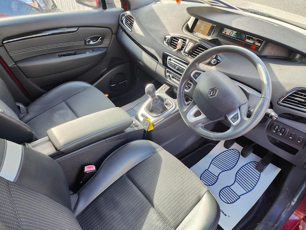 Used Renault Scenic 2012 for sale - 76099335: Photo 15