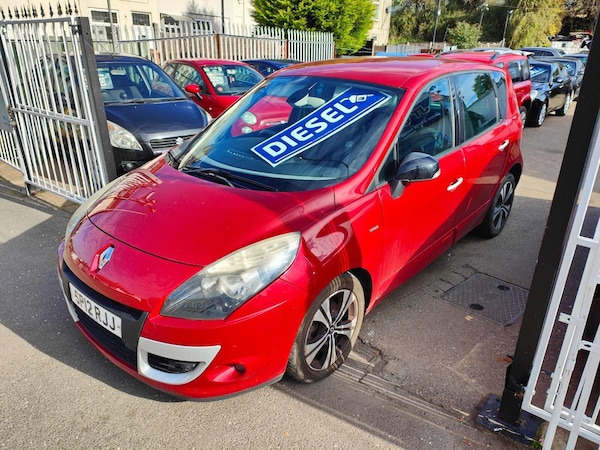 Used Renault Scenic 2012 for sale - 76099335: Photo 3