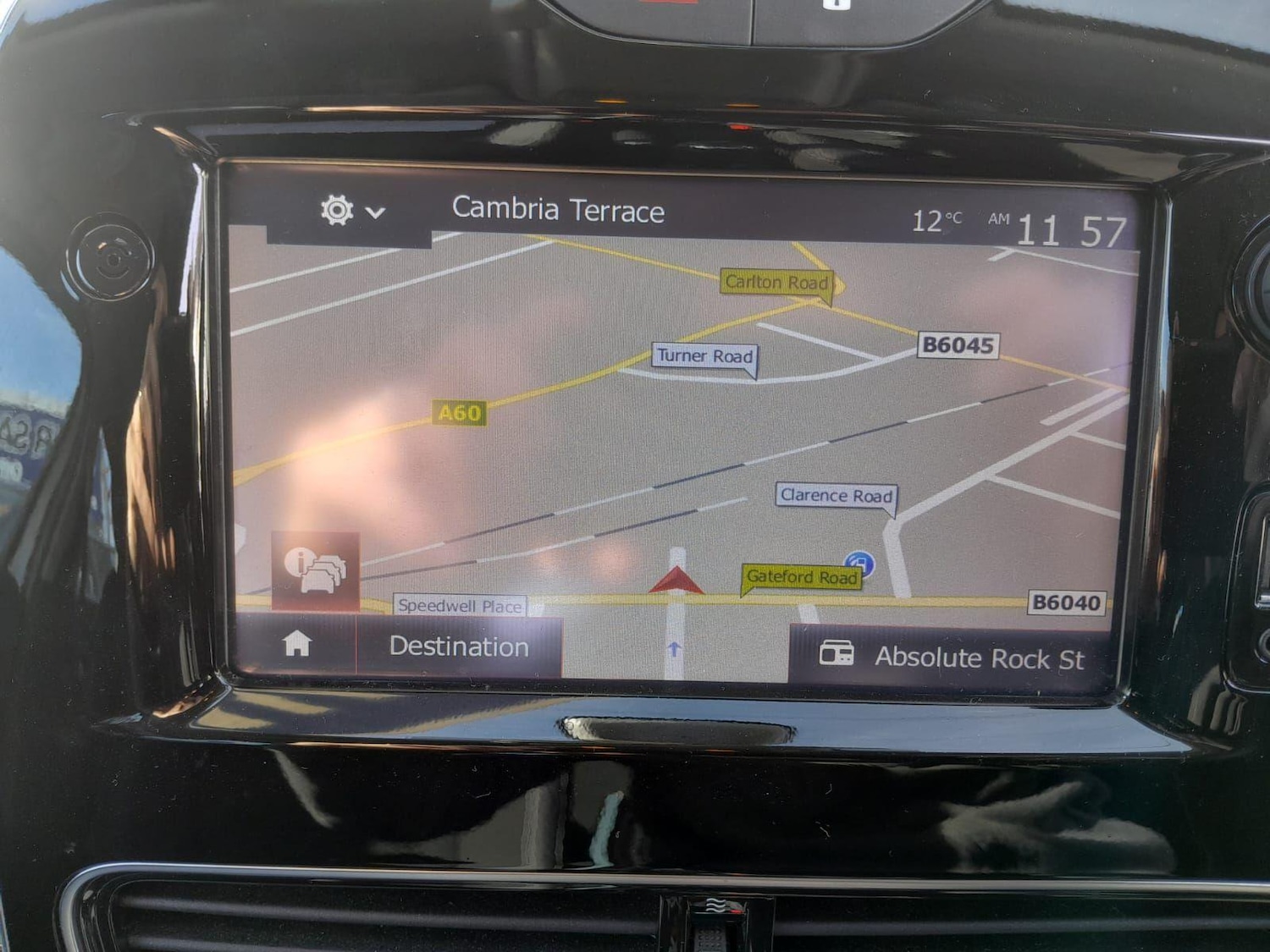 Used Renault Clio 2018 for sale - 76994141: Photo 16