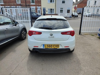 Used Alfa Romeo Giulietta 2010 for sale - 78946422: Photo