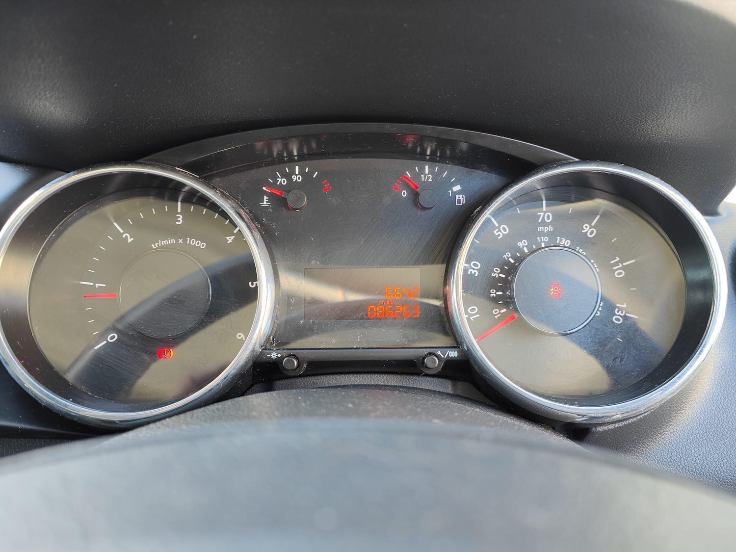 Used Peugeot 3008 2012 for sale - 76899069: Photo 12