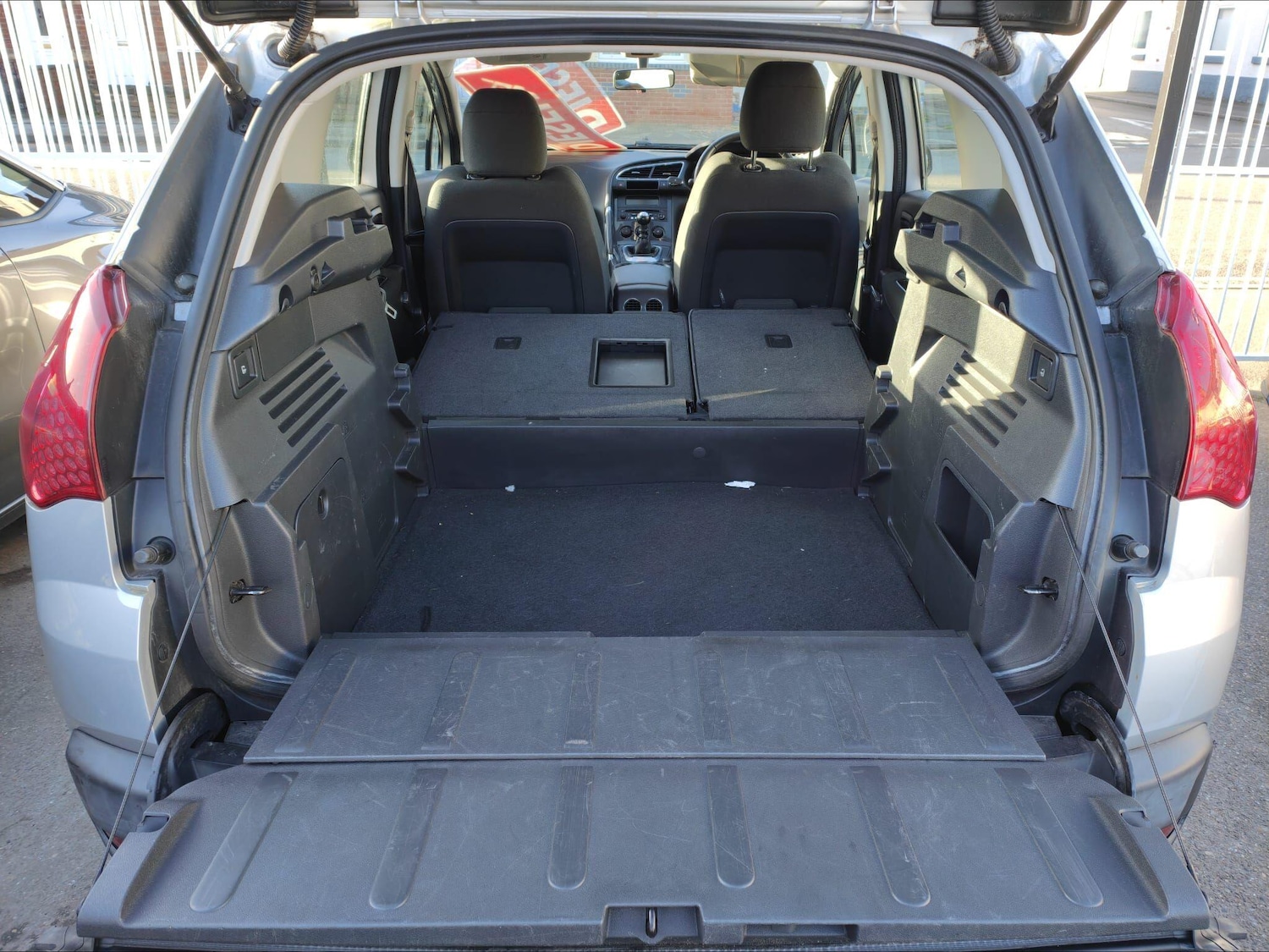 Used Peugeot 3008 2012 for sale - 76899069: Photo 9