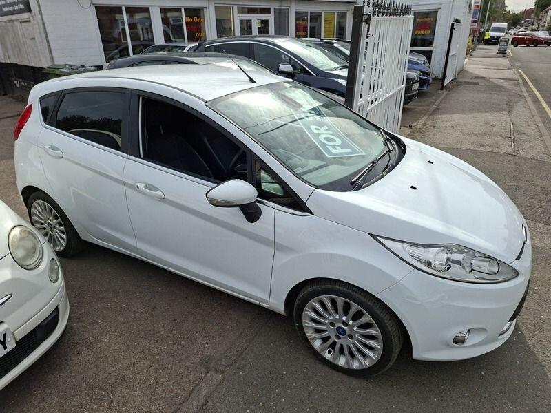 Used Ford Fiesta 2011 for sale - 76485111: Photo 5