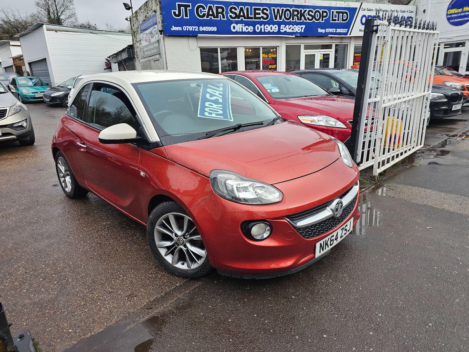 Used Vauxhall ADAM 2015 for sale - 77550385: Photo 2