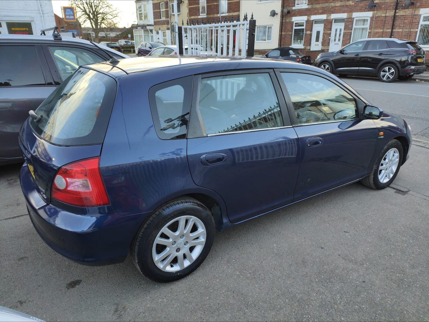 Used Honda Civic 2002 for sale - 76964538: Photo 10