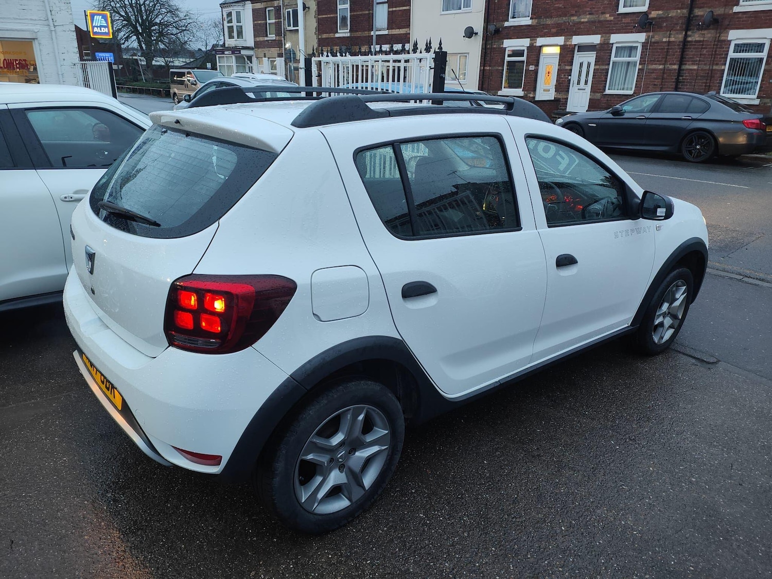 Used Dacia Sandero Stepway 2017 for sale - 77166680: Photo 9