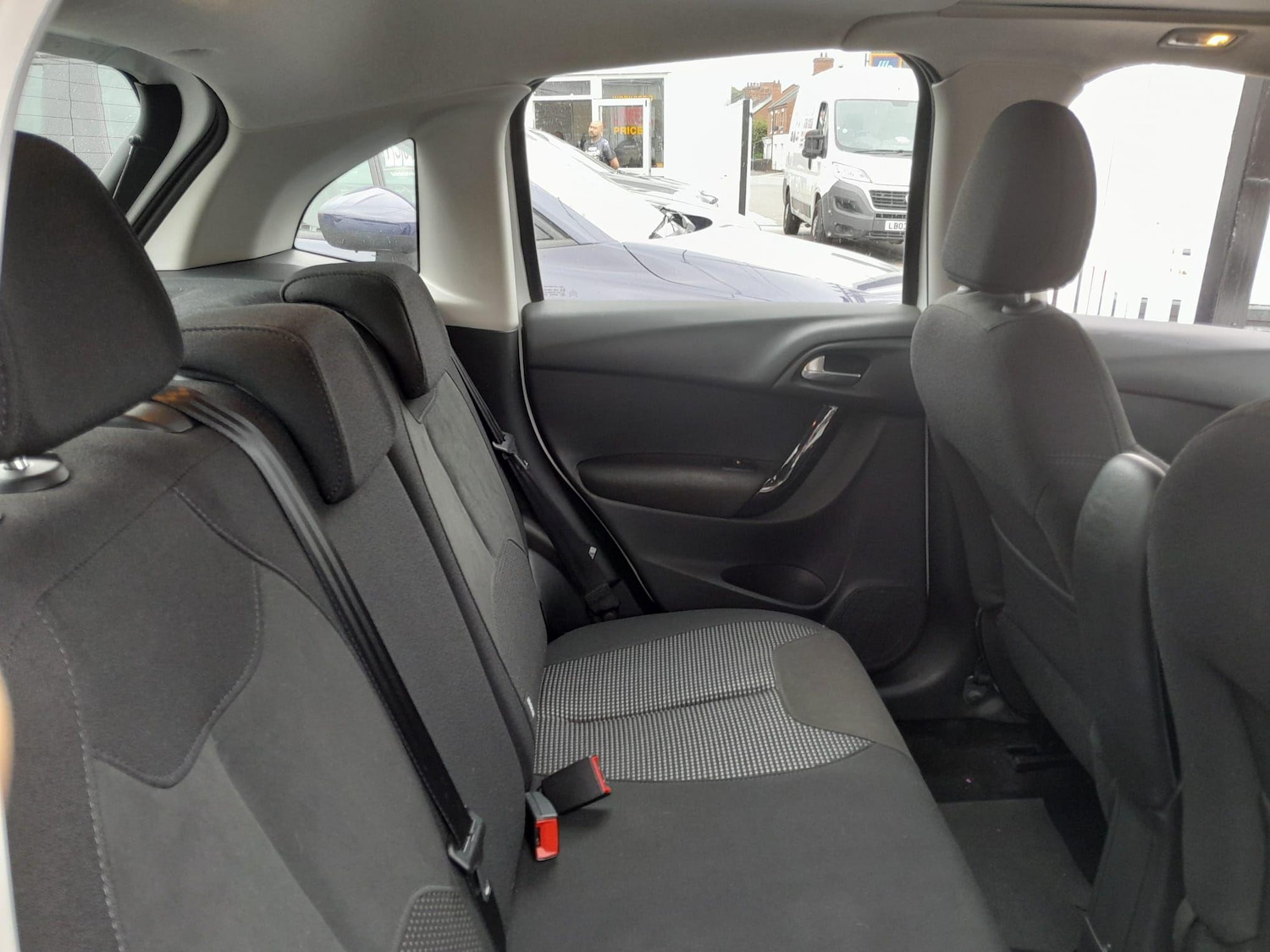 Used Citroen C3 for sale - 76995053: Photo 8