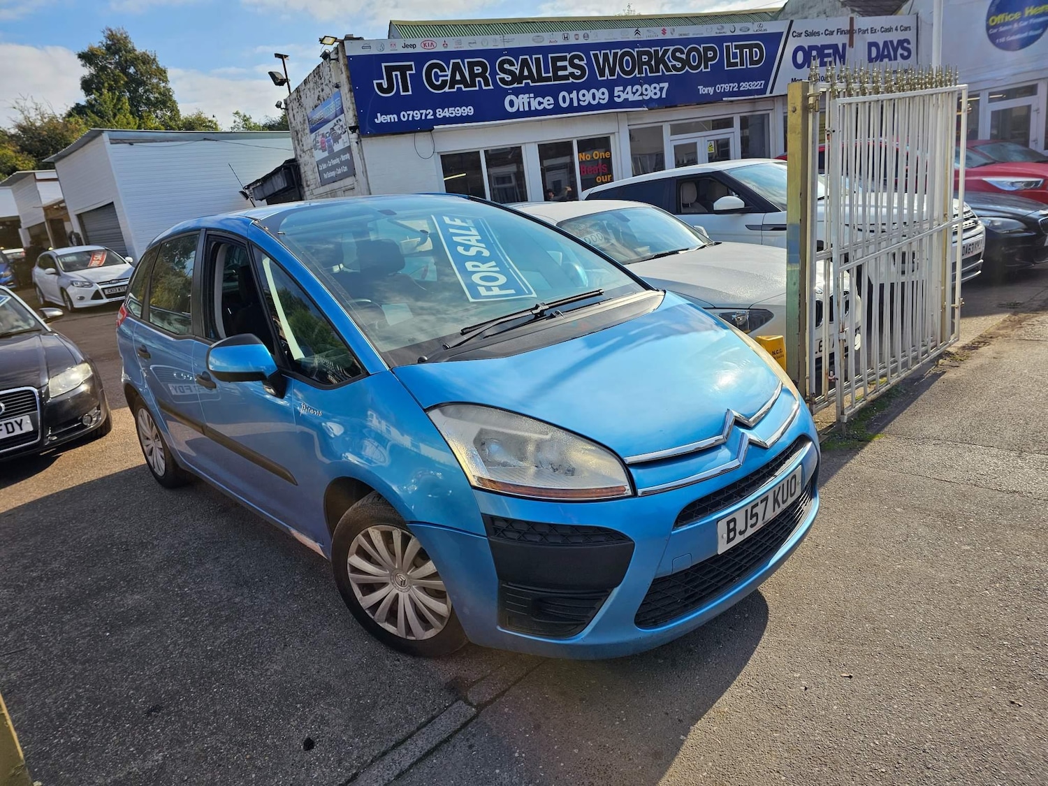 Used Citroen C4 Picasso 2007 for sale - 76942705: Photo 9