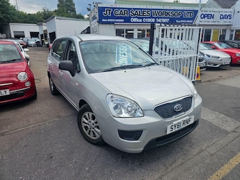 Used Kia Carens 2011 for sale - 75562959: Photo