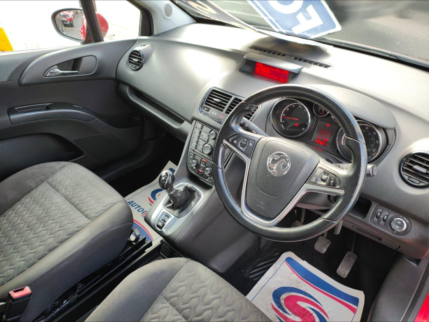 Used Vauxhall Meriva 2013 for sale - 76360891: Photo 22