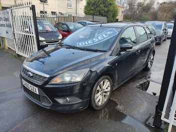 Used Ford Focus 2010 for sale - 76714991: Photo