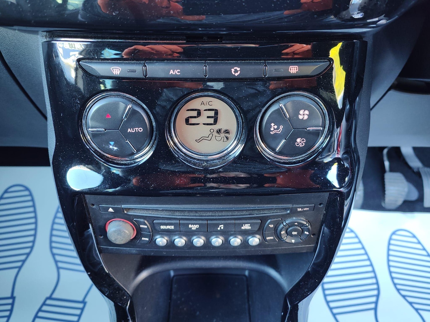 Used Citroen DS3 2013 for sale - 77109647: Photo 18