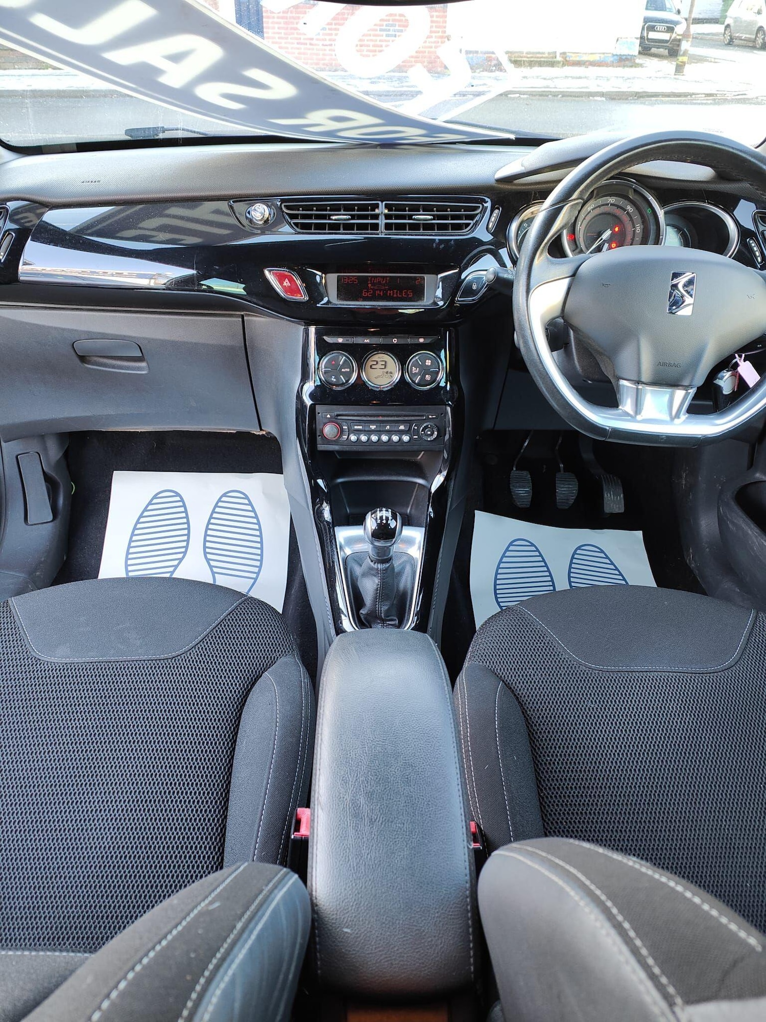 Used Citroen DS3 2013 for sale - 77109647: Photo 19