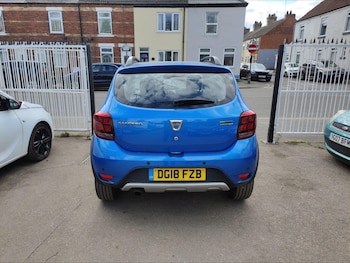Used Dacia Sandero Stepway 2018 for sale - 78933898: Photo