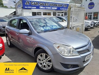 Vauxhall - Astra