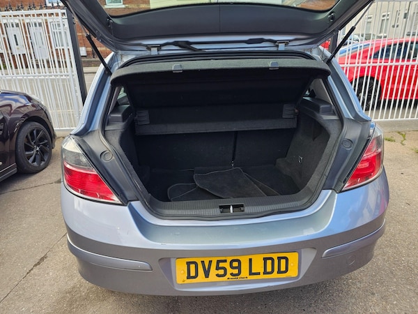 Used Vauxhall Astra 2009 for sale - 75657344: Photo 23