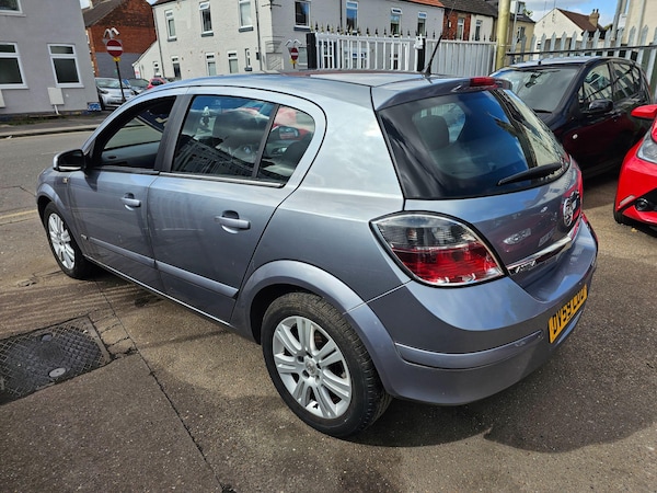 Used Vauxhall Astra 2009 for sale - 75657344: Photo 9