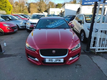 Used Jaguar XE 2015 for sale - 76727608: Photo