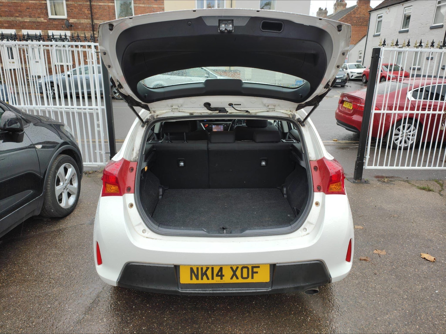 Used Toyota Auris 2014 for sale - 76370474: Photo 14