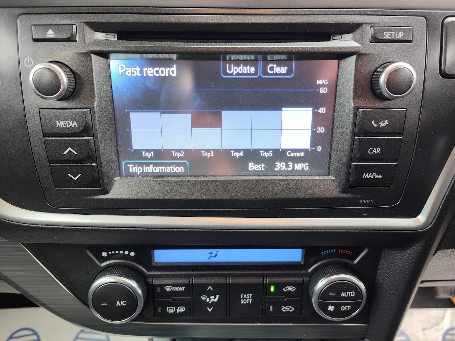 Used Toyota Auris 2014 for sale - 76370474: Photo 18