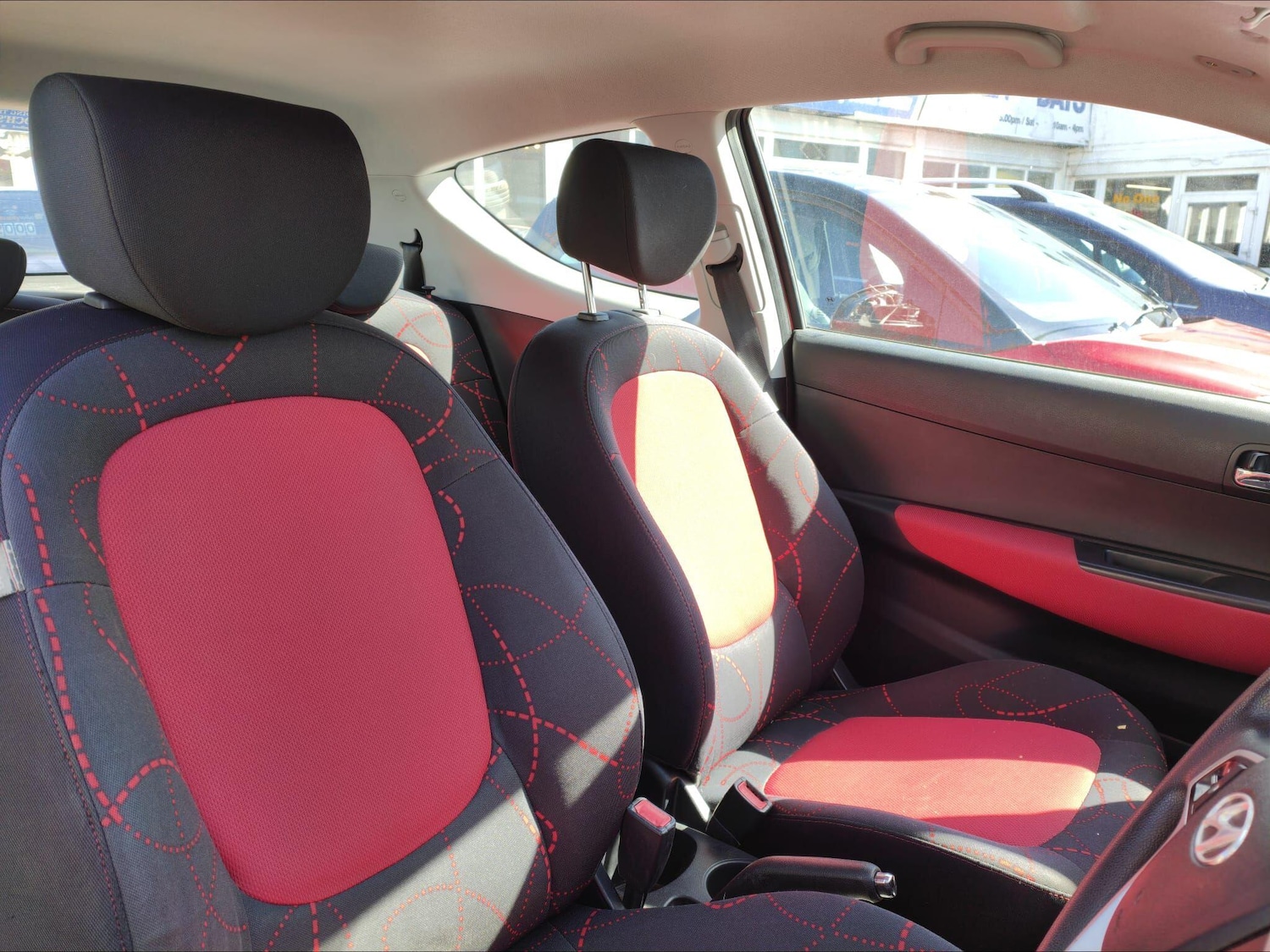 Used Hyundai i20 2010 for sale - 78148321: Photo 10