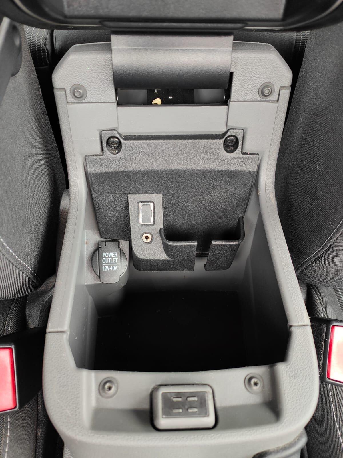 Used Ford Focus 2011 for sale - 76620623: Photo 19