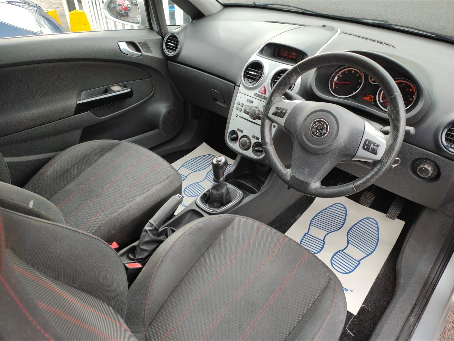 Used Vauxhall Corsa 2009 for sale - 76423127: Photo 22